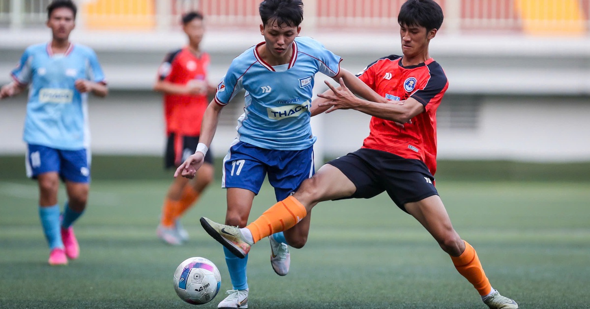 Trường ĐH Văn Hiến 0-1 Trường ĐH Sư phạm TP.HCM: Bất ngờ lớn