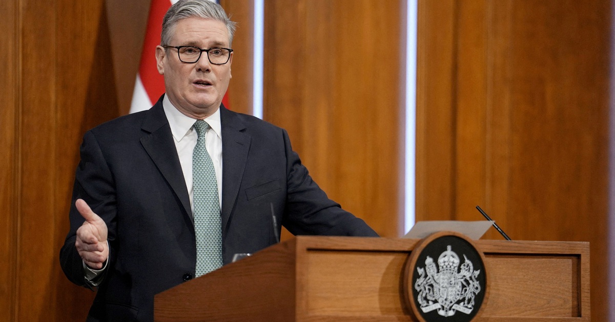 Thủ tướng Anh thăm Trung Quốc lần đầu trong 8 năm