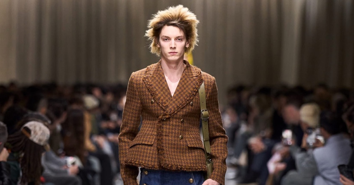 Mẹo để mặc trang phục dạ, len bớt 'nặng' trong mùa đông