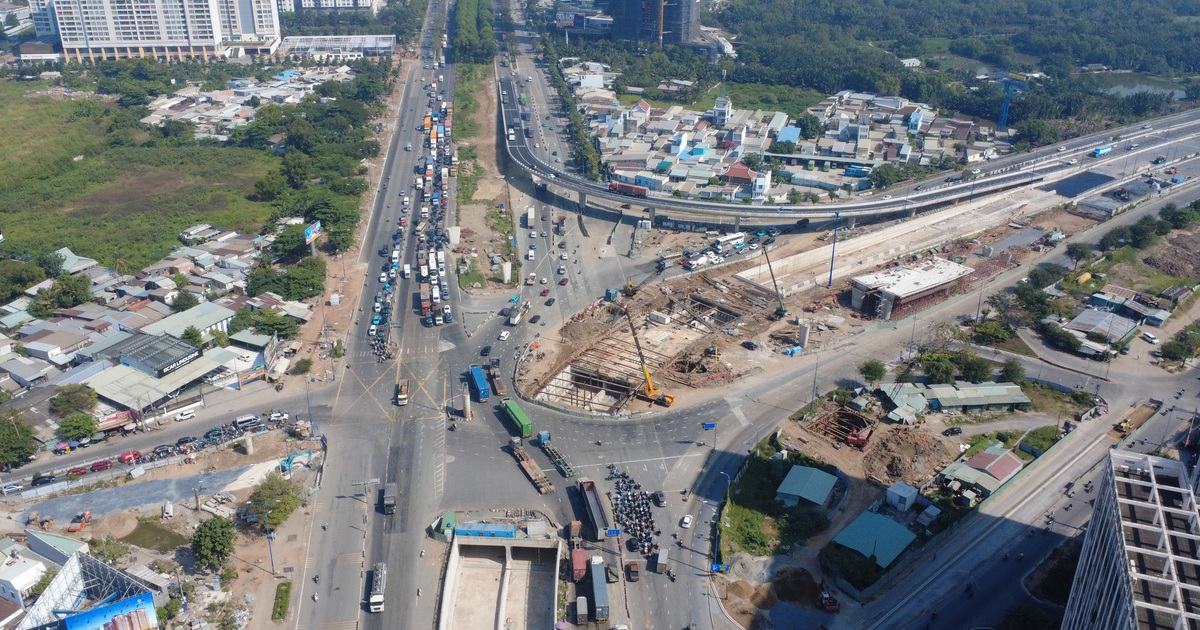 TP.HCM thành lập 'siêu ban' quản lý dự án giao thông sau hợp nhất