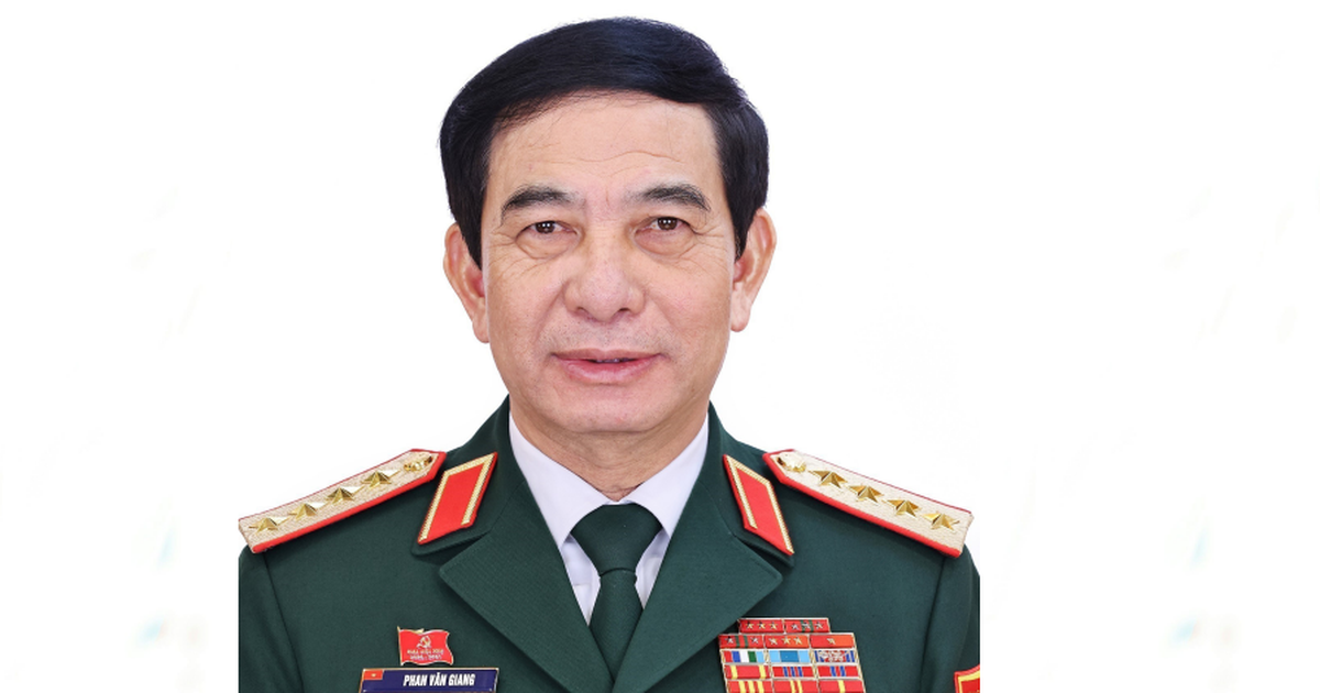 Ra mắt sách của đại tướng Phan Văn Giang về tư duy chiến lược quốc phòng