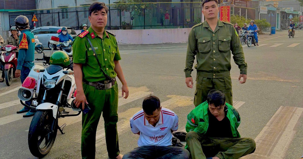 Nghi can trộm chó dùng bình xịt hơi cay chống trả công an ở TP.HCM