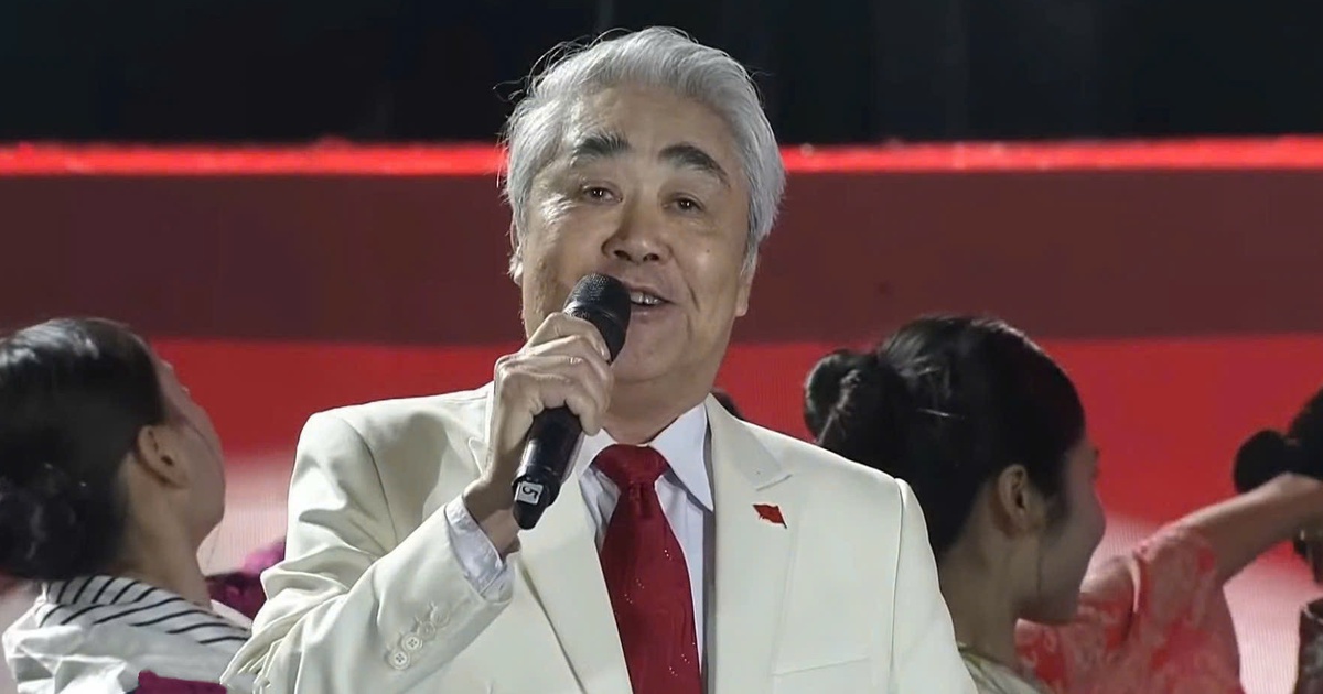 NSND Quang Thọ gây xúc động trong 'Hai tay xây dựng một sơn hà'