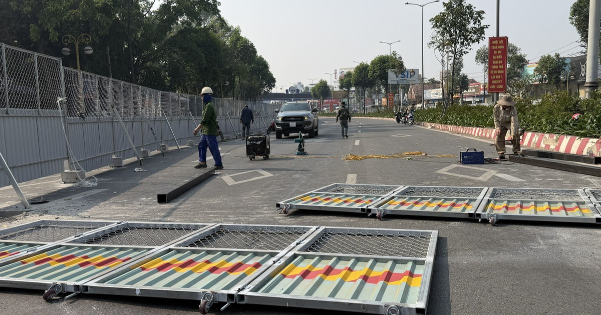 Giáp tết, dựng rào chắn làm hầm chui quốc lộ 13 có ảnh hưởng đến dân?