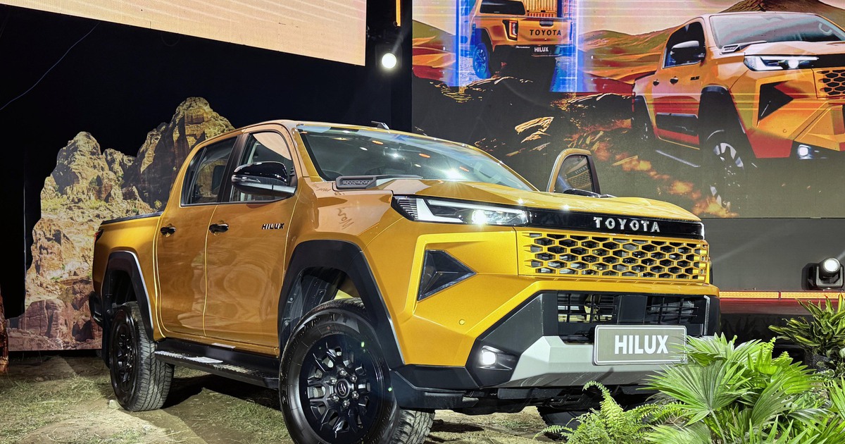 Toyota Hilux 2026 lột xác thiết kế, chốt giá từ 632 triệu đồng