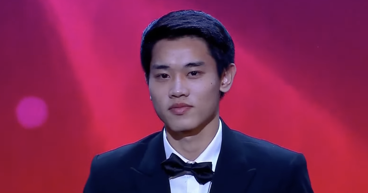 Đình Bắc nhận danh hiệu VĐV trẻ 2025, tiết lộ hành động cực đặc biệt sau khi giành vàng SEA Games 33