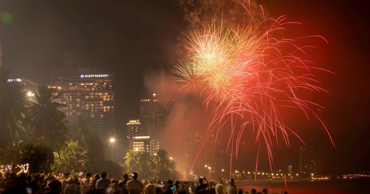 Tết Nguyên đán 2026: Khánh Hòa sẽ tổ chức bắn pháo hoa tại 7 điểm