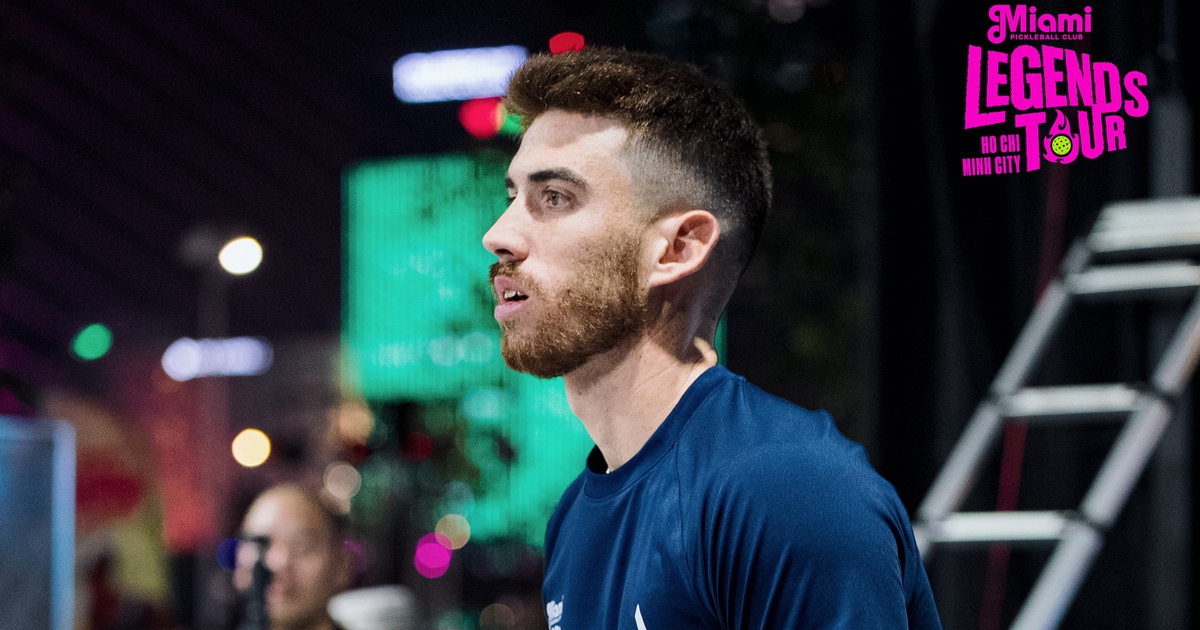 Cựu số 1 pickleball thế giới khiến khán giả TP.HCM trầm trồ