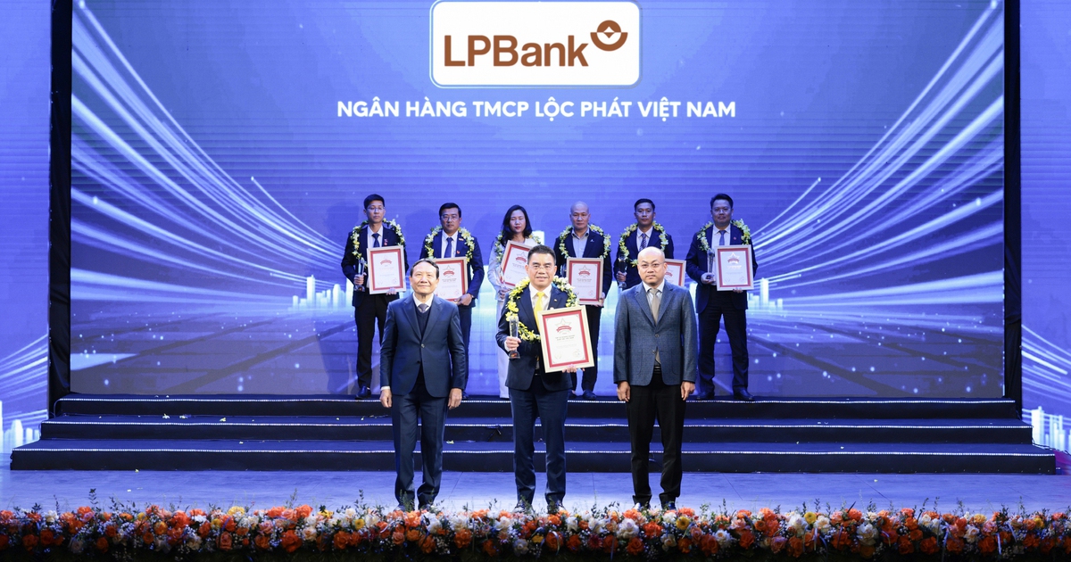 LPBank gia nhập Top 50 Doanh nghiệp xuất sắc Việt Nam: Dấu ấn của sự bứt phá