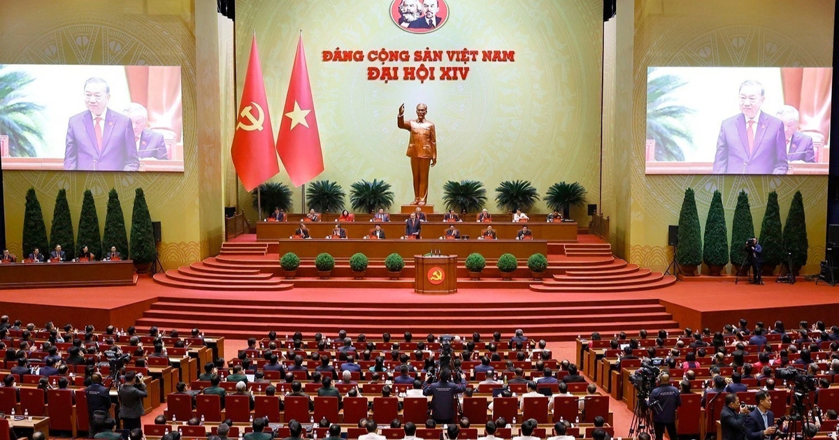 10 ủy viên Bộ Chính trị được phân công tham gia Ban Bí thư