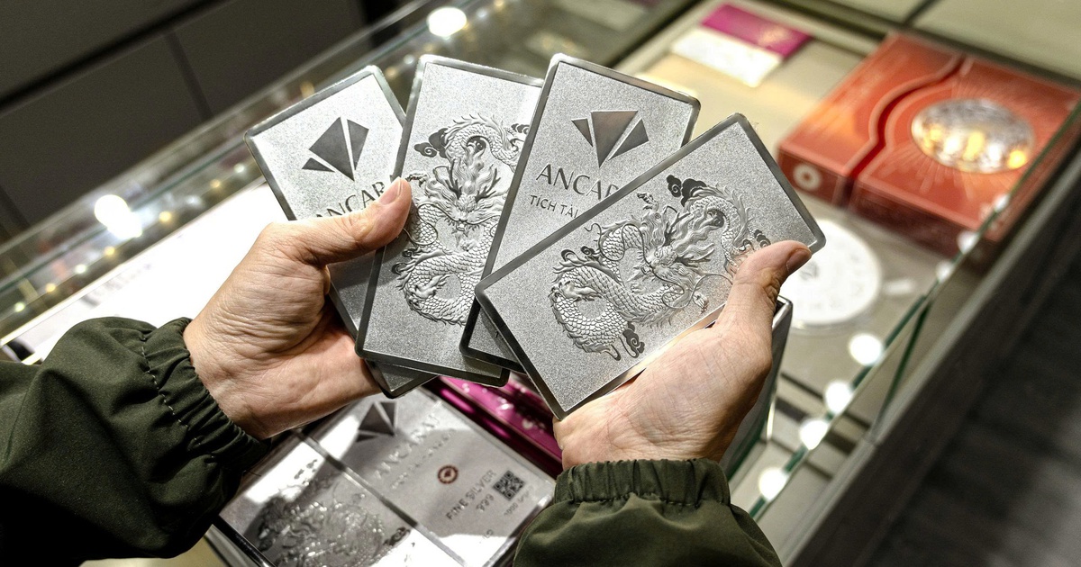 Giá bạc có lặp lại kịch bản 'lên đỉnh, sập giá, đi ngang kéo dài'?