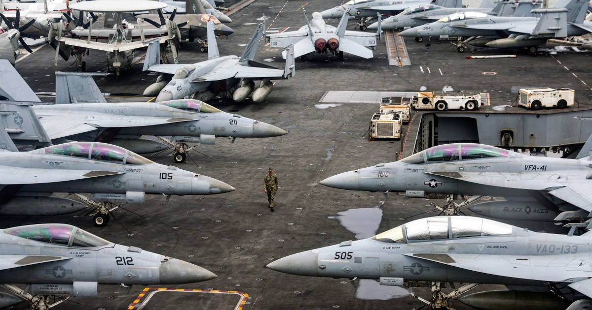 Ông Trump: Mỹ triển khai hạm đội 'lớn hơn ở Venezuela', Iran muốn thỏa thuận