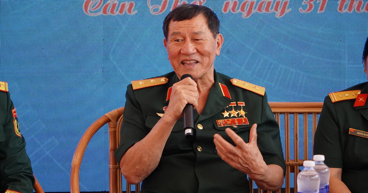 Tấm 'vé vớt' kỳ diệu và hành trình trở thành phi hành gia của Phạm Tuân