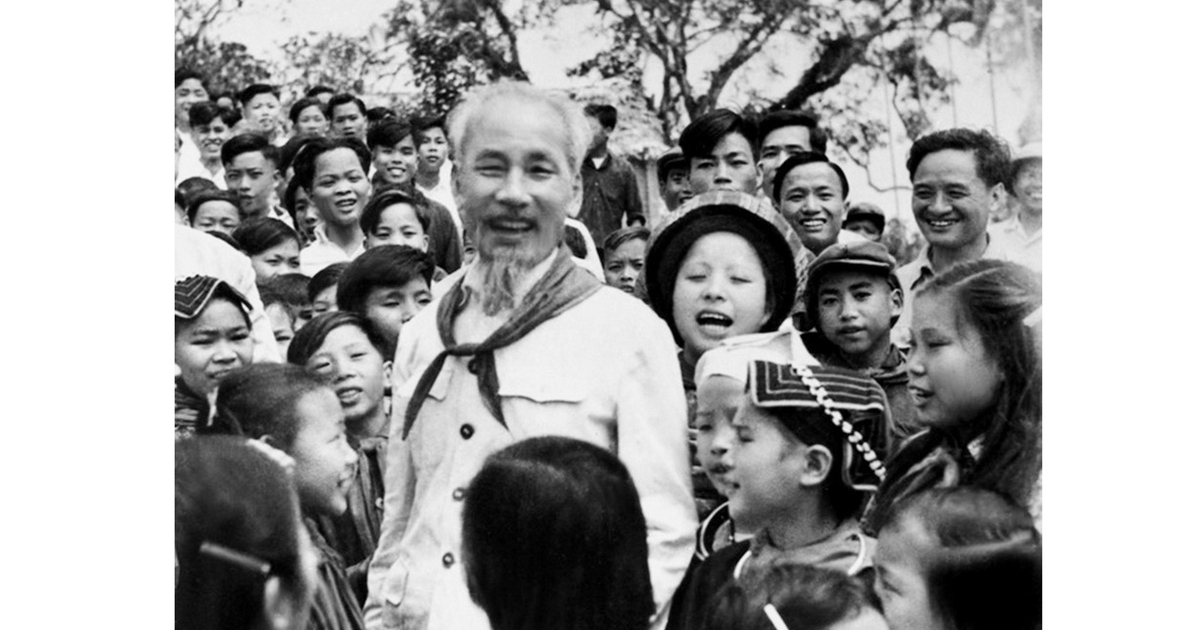 Hiện thực hóa khát vọng 'sánh vai với các cường quốc năm châu' của Bác