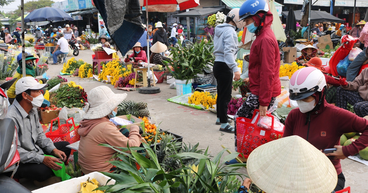 Tết hiện đại đủ đầy, vì sao nhiều người vẫn nhớ tết xưa?