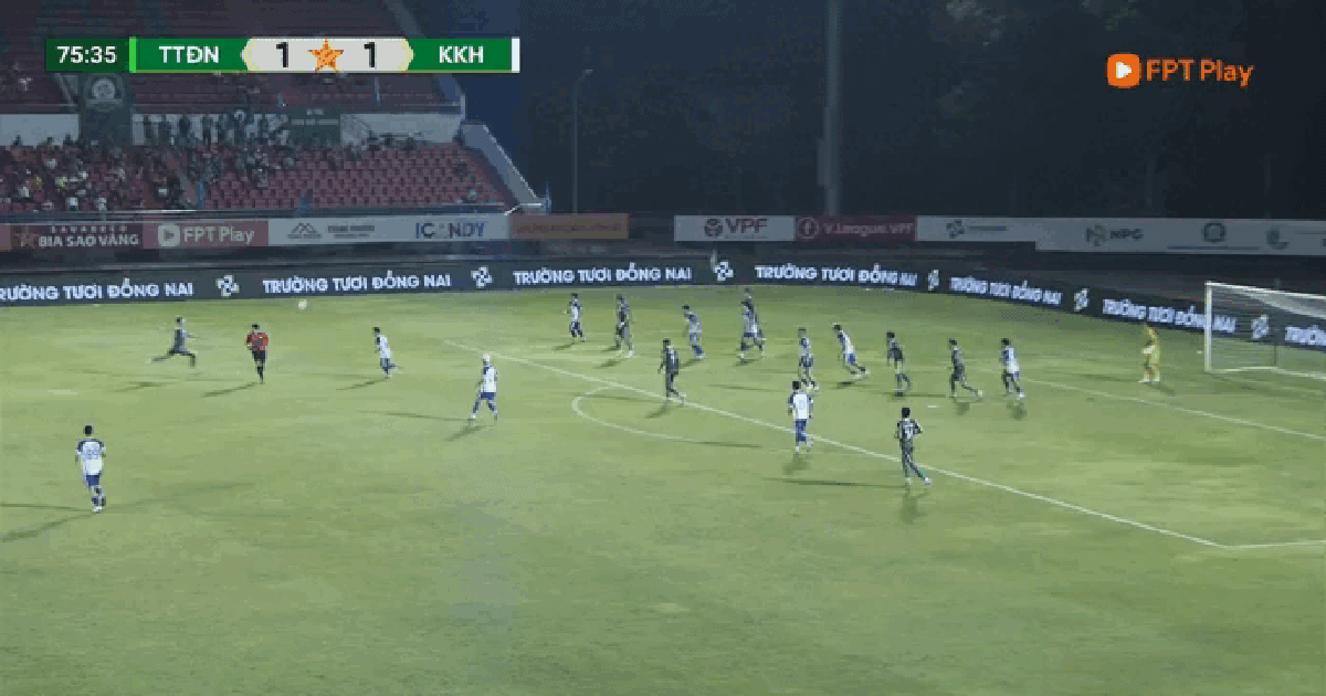 Công Phượng không được tính bàn thắng, Trường Tươi Đồng Nai thắng Khánh Hòa nhờ siêu phẩm: Vững ngôi đầu