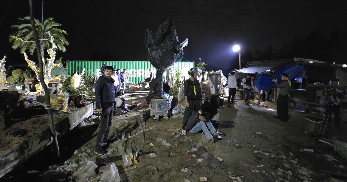 Đào hầm, đặt container giữa vườn cây để 'nuôi' người nghiện ma túy