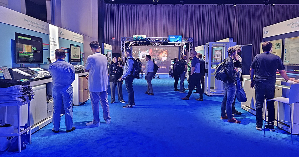 Đầu tư cho AI giữa hứng khởi xen lẫn phập phù