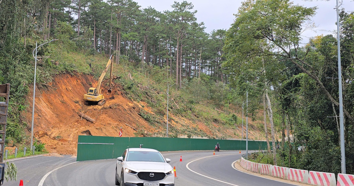 Cấm lưu th&ocirc;ng qua đ&egrave;o Prenn trong 1 tuần để khắc phục sạt lở