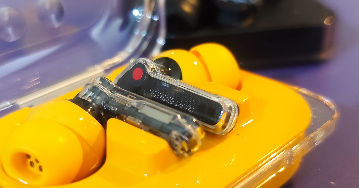 Tai nghe giá rẻ Trung Quốc chiếm lĩnh thị trường thiết bị âm thanh