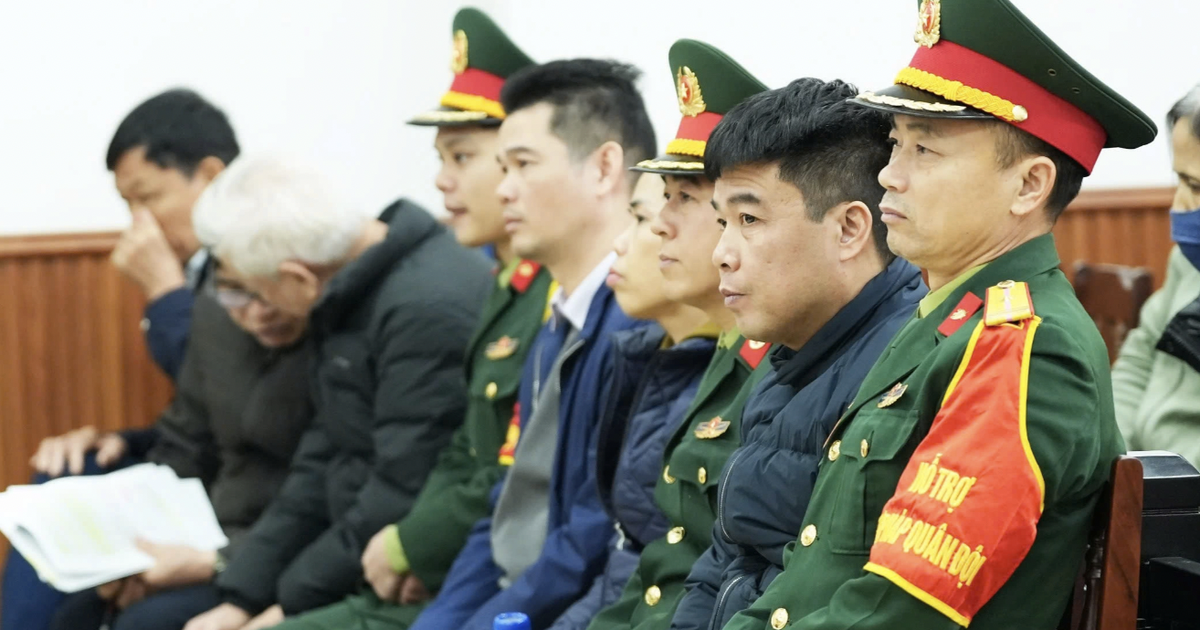 2 cựu thiếu tướng mong hưởng khoan hồng trong vụ án sân bay Nha Trang