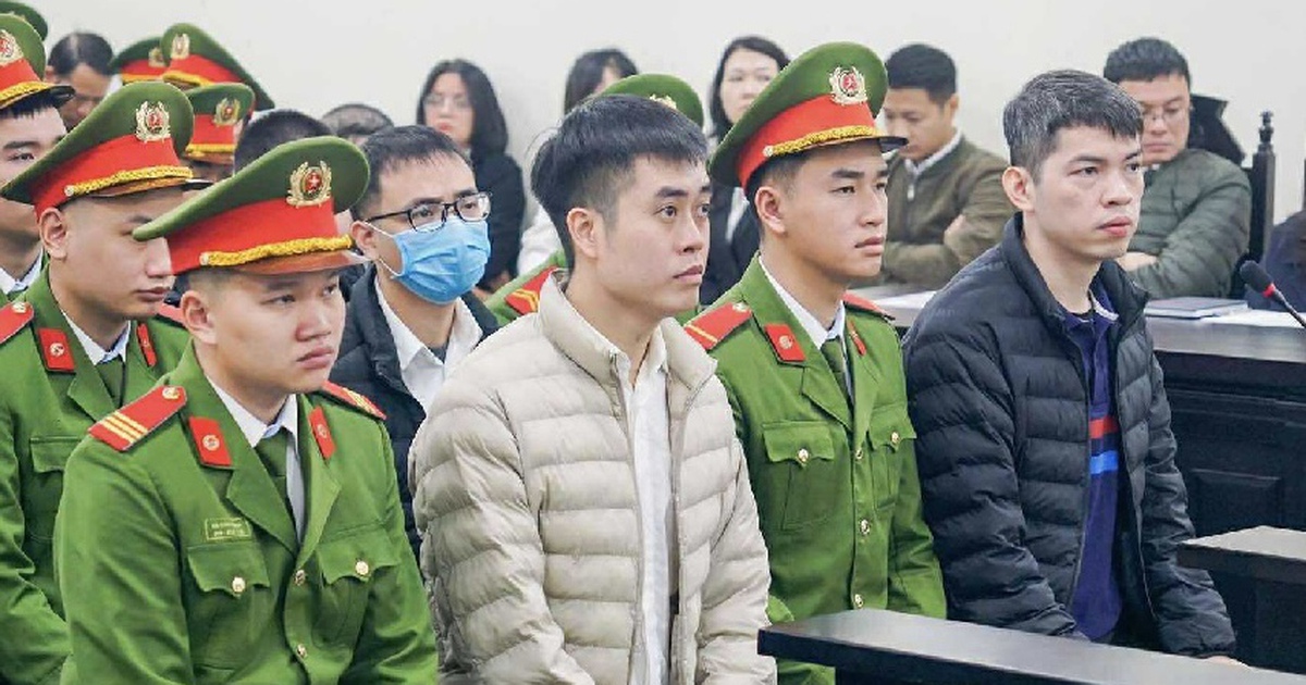 Gần 1 triệu lon sữa HIUP: Tranh luận về hàng giả hay kém chất lượng