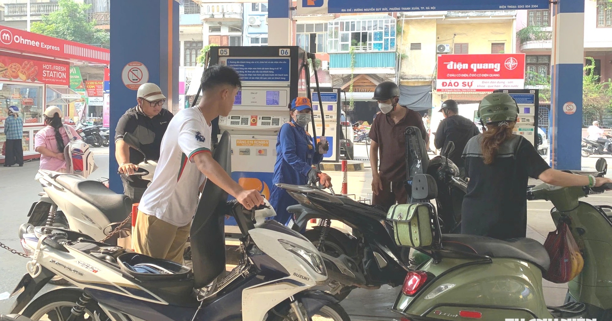 Giá xăng dầu mới nhất, áp dụng từ 15 giờ hôm nay 1.10