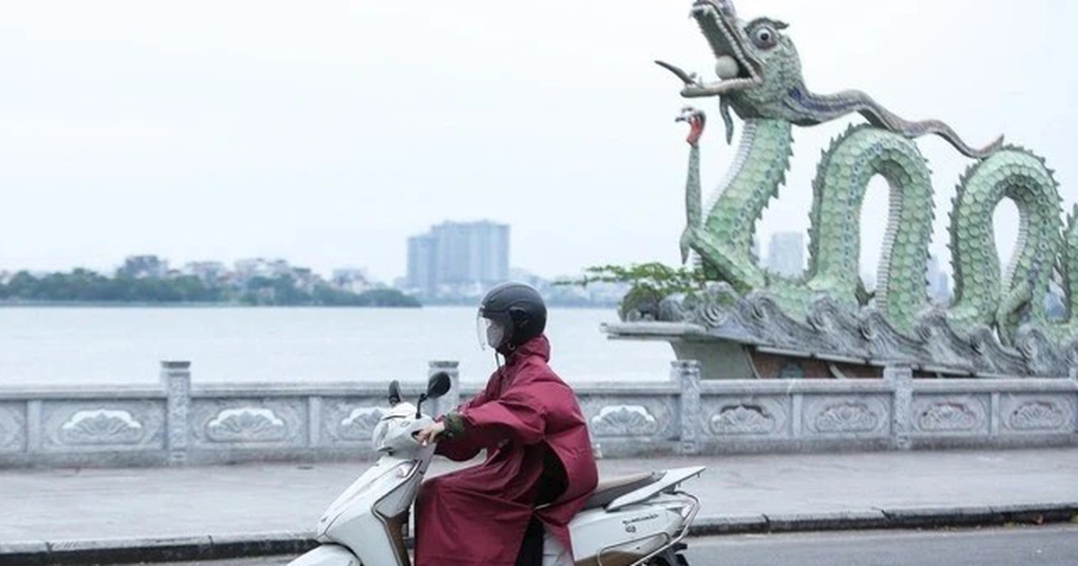 Không khí lạnh mạnh khiến miền Bắc trở rét, miền Trung mưa lớn 5 ngày