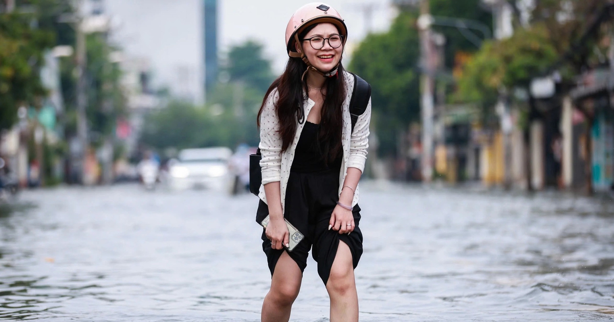 Đón đỉnh triều cường cao nhất tháng 10, TP.HCM và miền Tây nguy cơ ngập sâu dài ngày