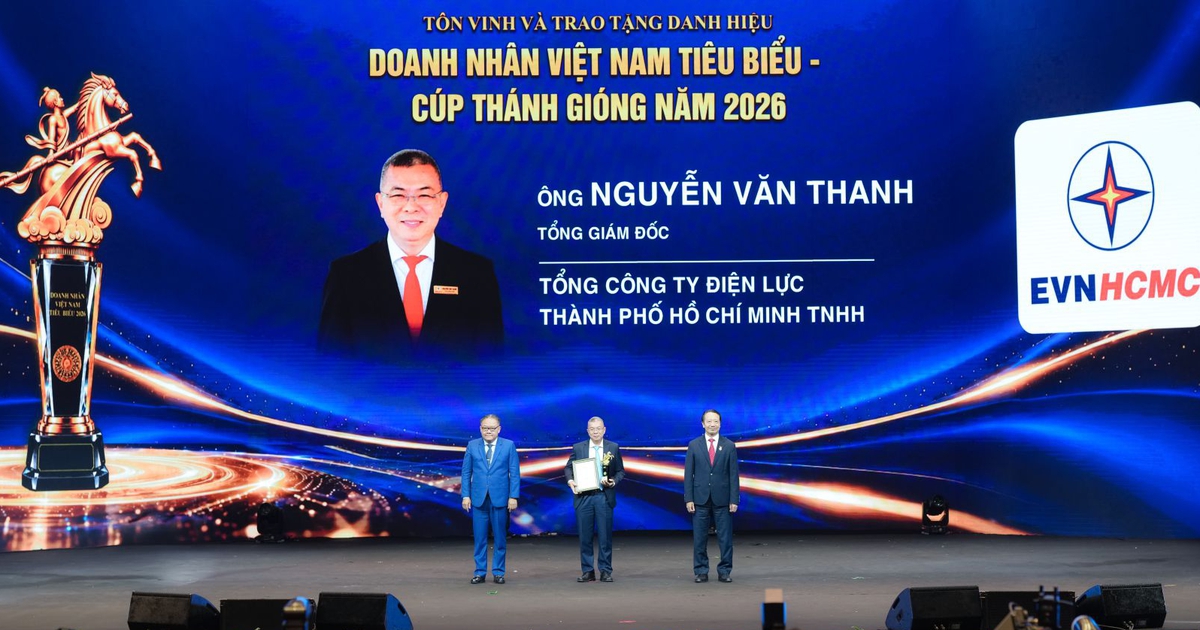 Tổng giám đốc EVNHCMC được vinh danh "Doanh nhân Việt Nam tiêu biểu - Cúp Thánh Gióng" năm 2026