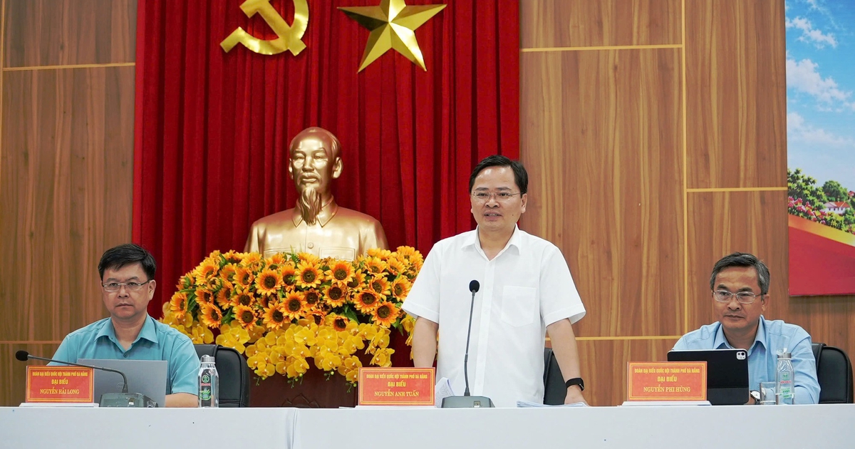 Chủ tịch Tổng liên đoàn Lao động Việt Nam: Bố trí biên chế không nên máy móc