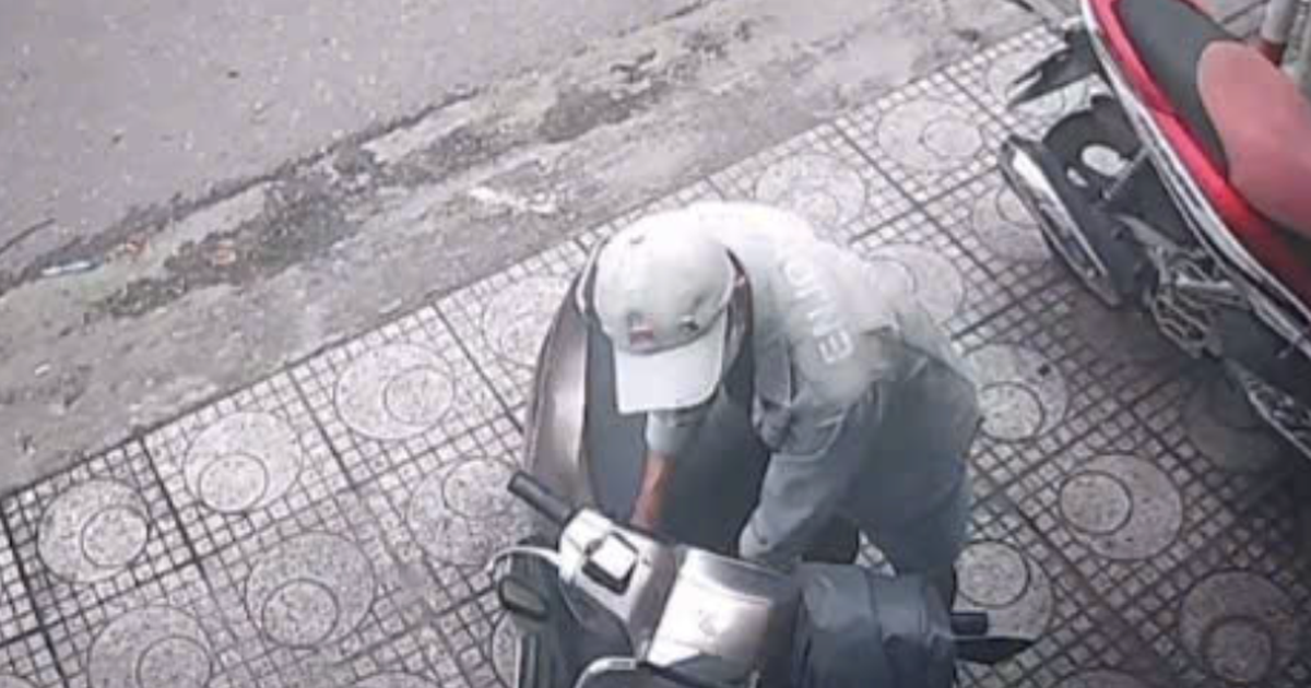 Trộm Vespa, thay biển số giả vẫn bị công an "tóm nhanh" nhờ định vị