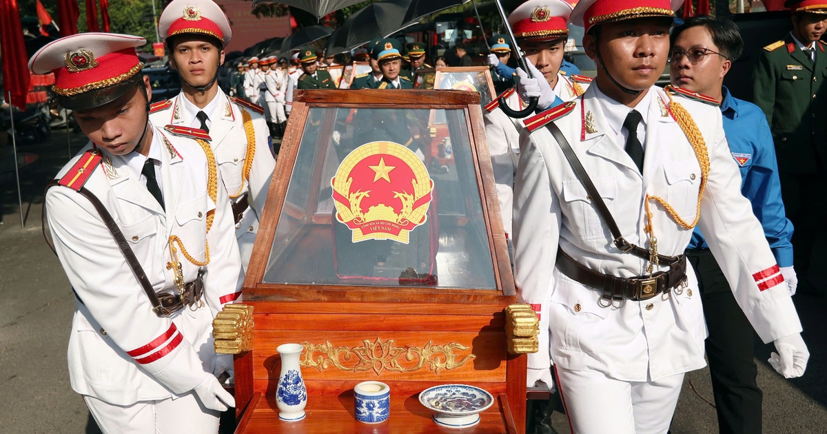 Tiễn đưa các anh về nơi an nghỉ