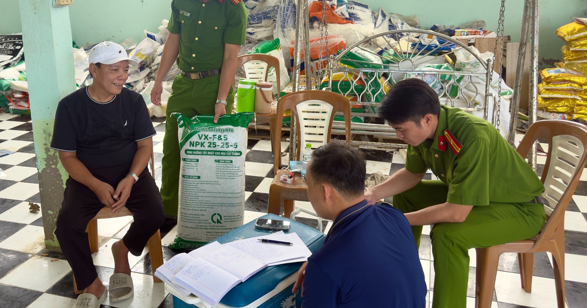 Công an Cà Mau triệt phá đường dây sản xuất phân bón giả quy mô lớn