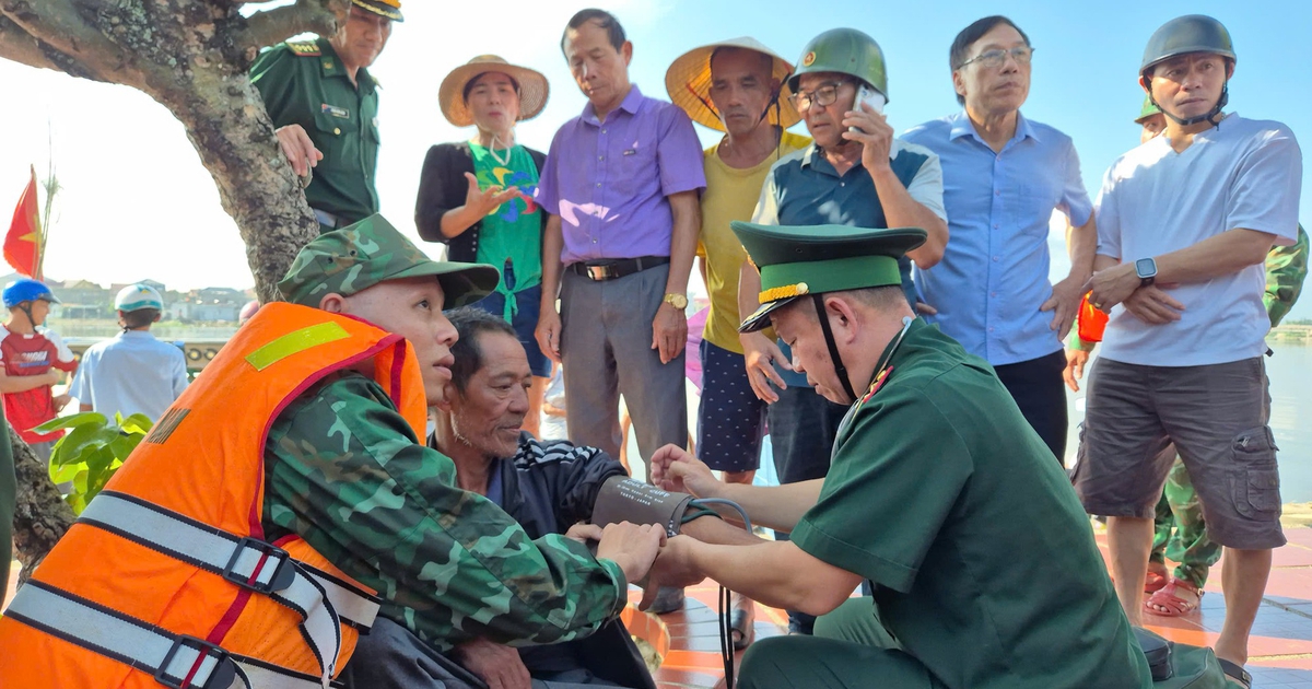 Ngư dân mất tích trên biển Hà Tĩnh, gần 2 ngày sau được cứu ở Quảng Trị