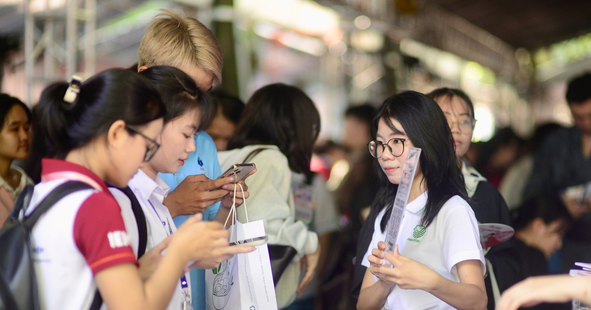 Hơn 5.000 vị trí việc làm cho sinh viên TP.HCM: Có lương ngay, không đòi hỏi kinh nghiệm