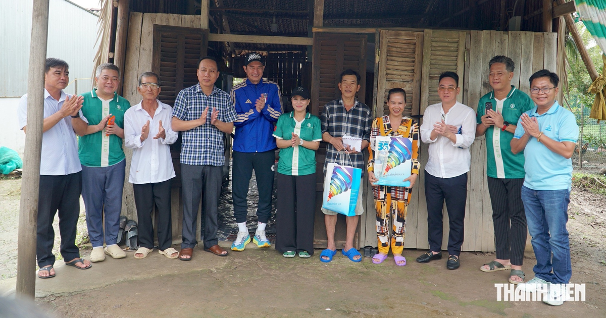 Diễn viên Huy Khánh cùng Báo Thanh Niên xây 2 nhà nhân ái ở Cà Mau