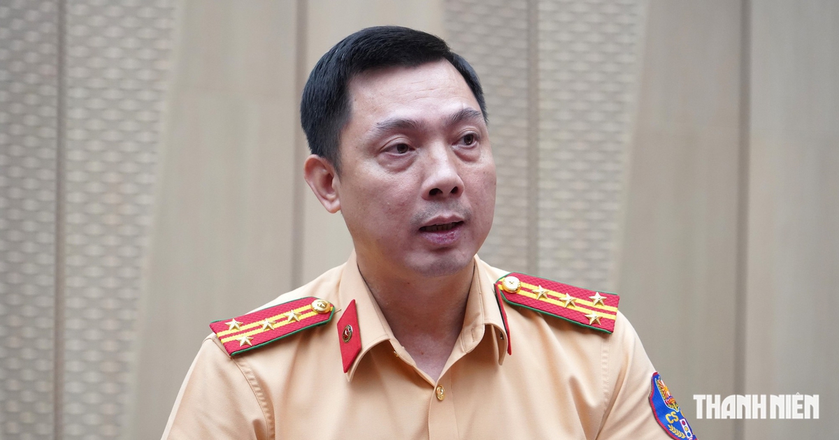 Nghiên cứu nhân rộng mô hình làn vượt trên cao tốc, xử nghiêm thói chạy xe "rùa bò"