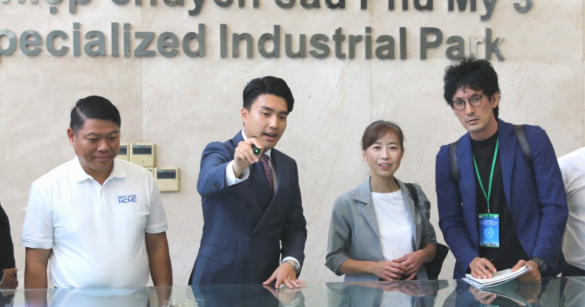 Đại biểu các thành phố đối tác kinh tế khảo sát KCN chuyên sâu Phú Mỹ 3