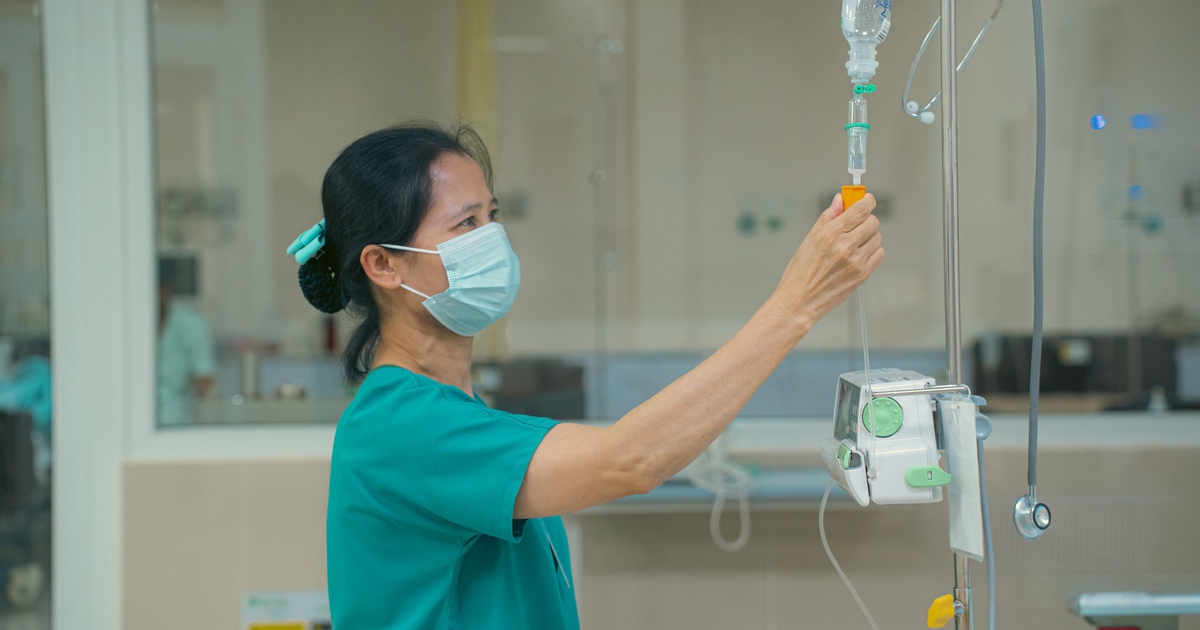 Điều dưỡng Phạm Thị Luyến: Từ lời hứa ngày đầu đến 20 năm tận tụy bên giường bệnh