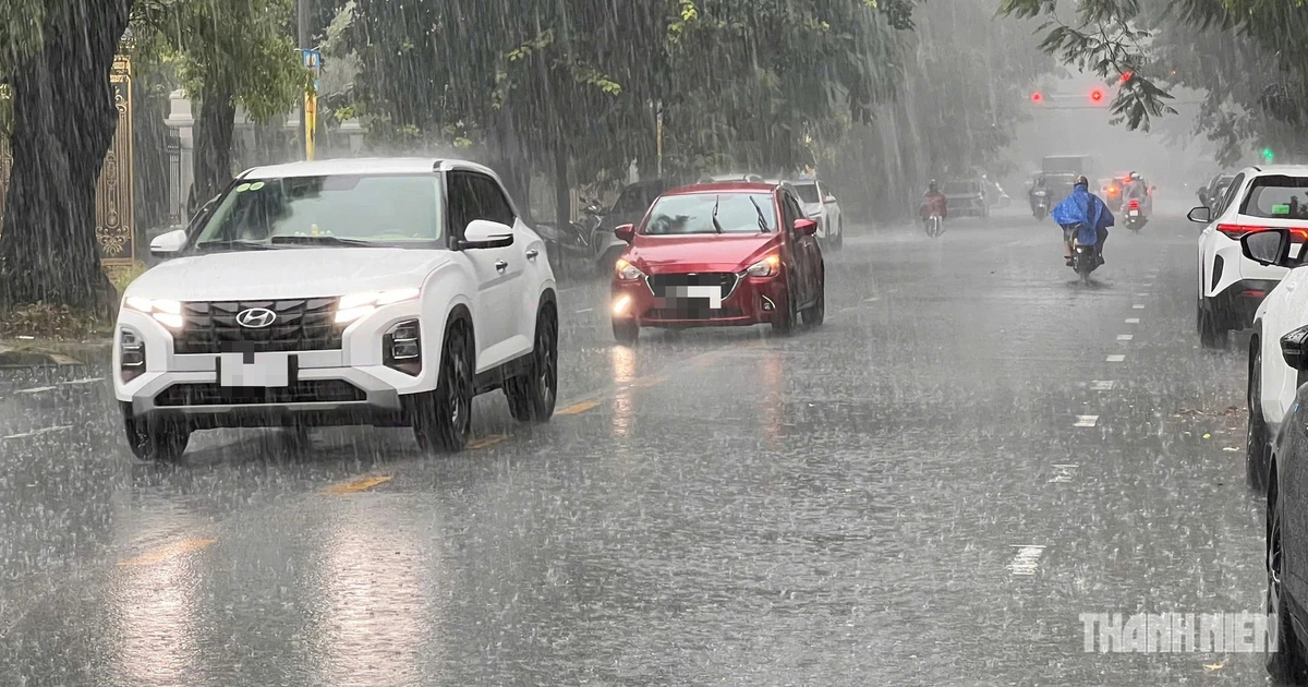 Huế đ&oacute;n đợt mưa lớn những ng&agrave;y tới, c&oacute; nơi tr&ecirc;n 400 mm