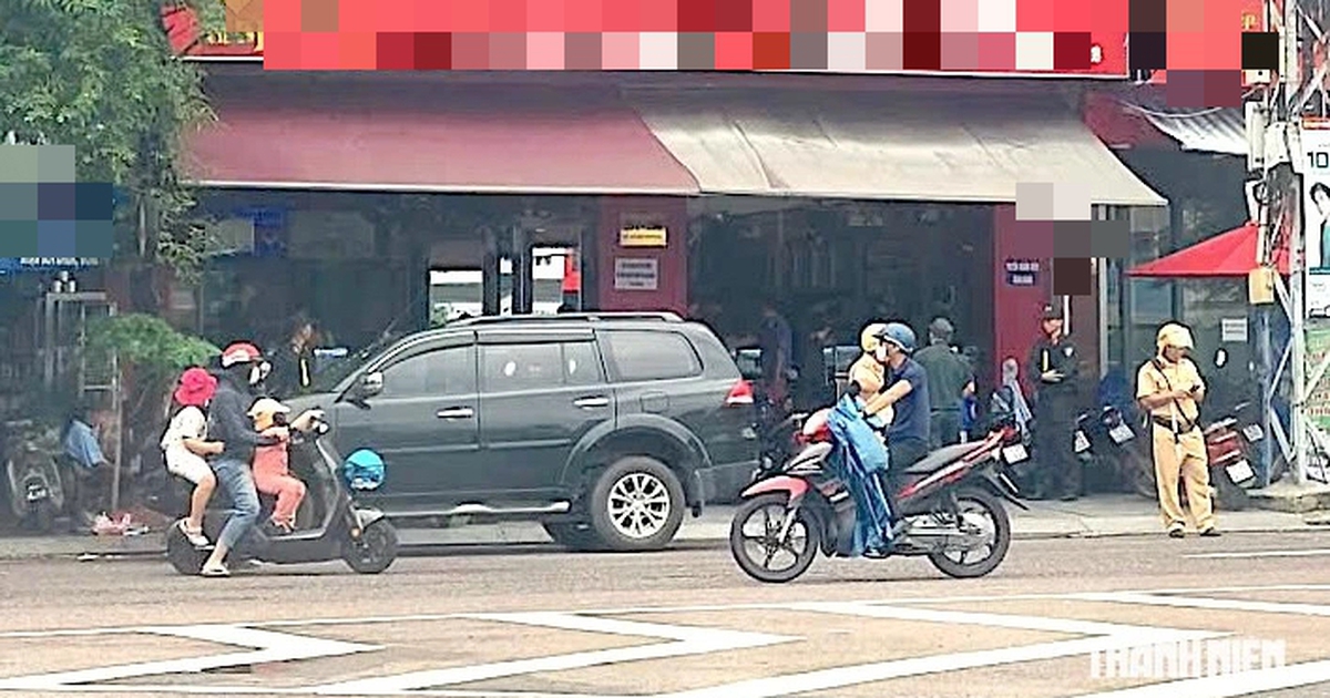 Công an kiểm tra 3 tiệm vàng tại Quy Nhơn