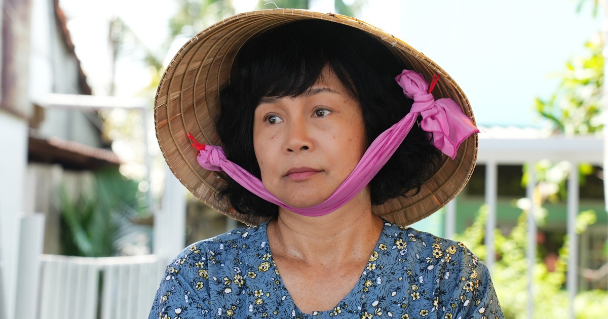 Cuộc sống mẹ đơn th&acirc;n của diễn vi&ecirc;n B&iacute;ch Hằng