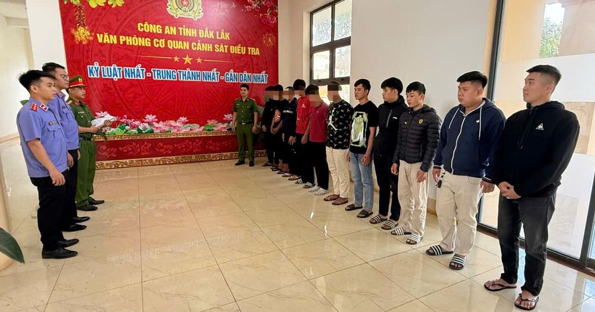 Khởi tố 13 bị can mang hung khí rượt đuổi, đánh nhau ở Đắk Lắk