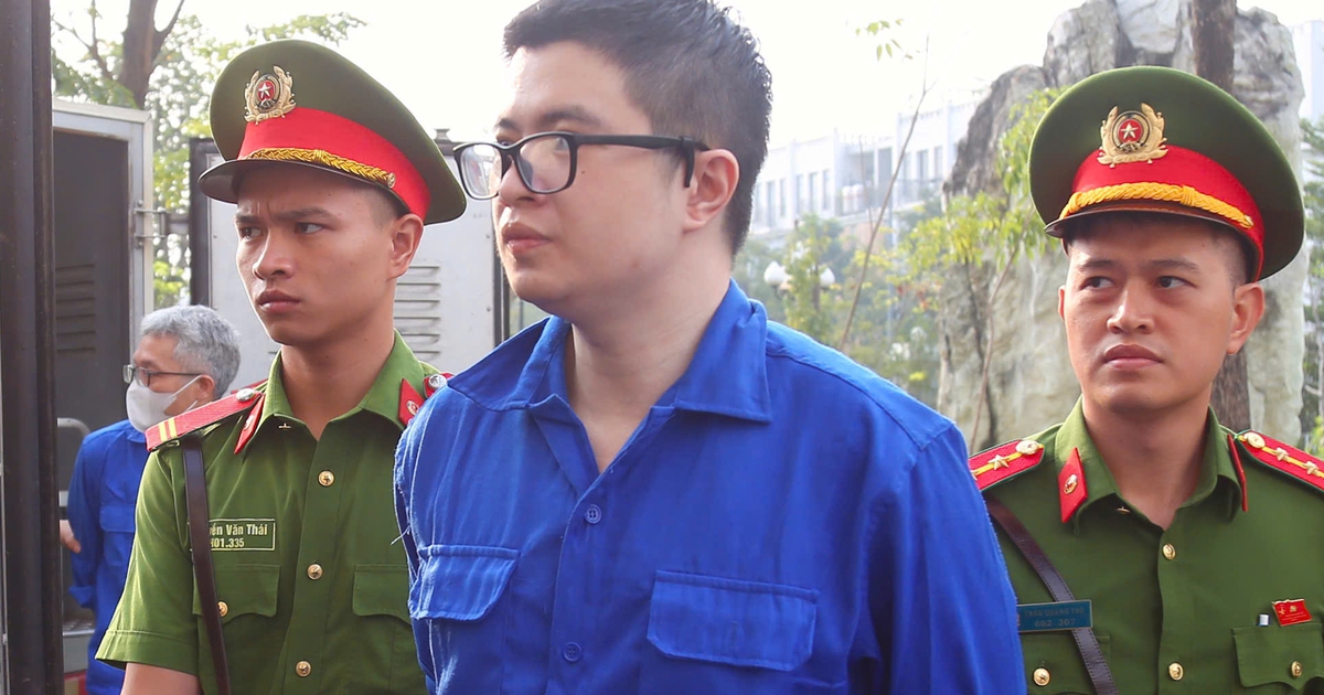 Vụ Mr Pips: Nh&agrave; đầu tư bị 20 c&ocirc;n đồ dằn mặt, 'phải trốn ra nước ngo&agrave;i'