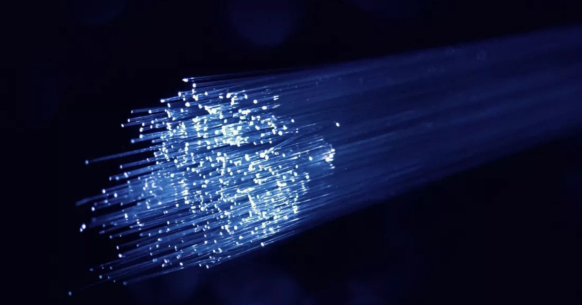 Cáp quang lập kỷ lục tải 20.000 bộ phim 4K trong 1 giây