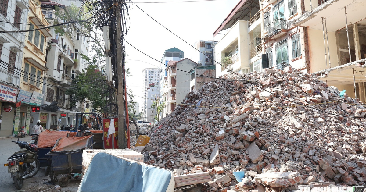 Hà Nội quá tải chất thải rắn xây dựng
