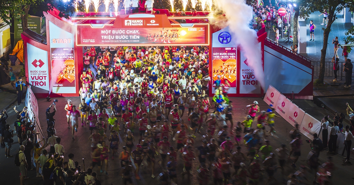 Bứt phá kỷ lục tại giải Marathon Quốc tế Hà Nội Techcombank Mùa thứ 5