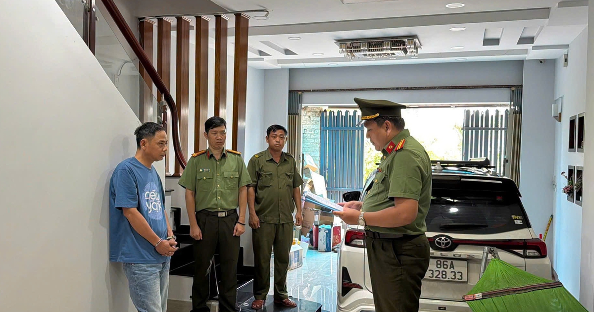 Khởi tố 3 bị can trong đường dây mua bán hóa đơn hàng ngàn tỉ đồng
