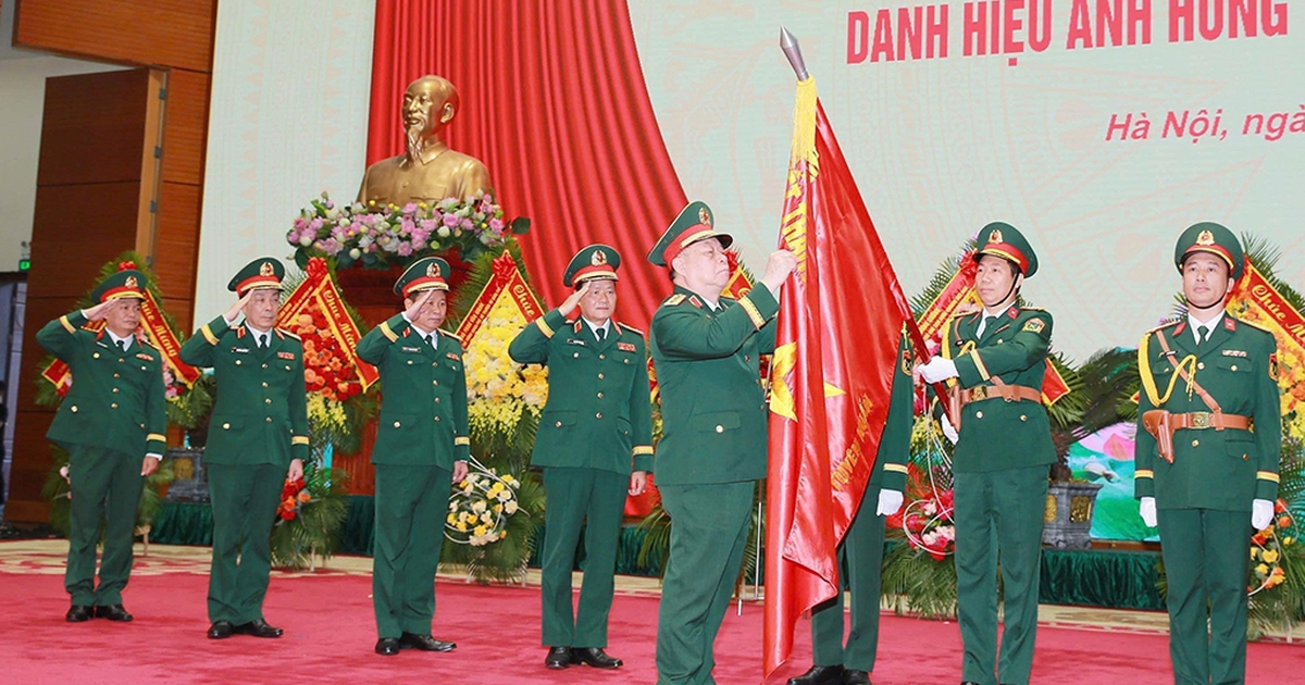 Cục Tuyên huấn nhận danh hiệu Anh hùng Lực lượng vũ trang nhân dân